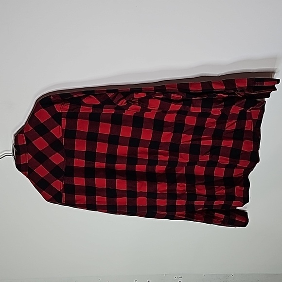 Bluenotes XL red and black plaid long sleeve button down shirt - Picture 3 of 6